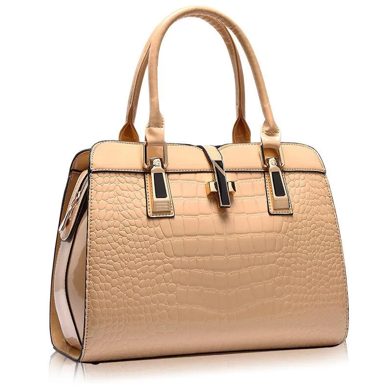 Casual fashion handbag