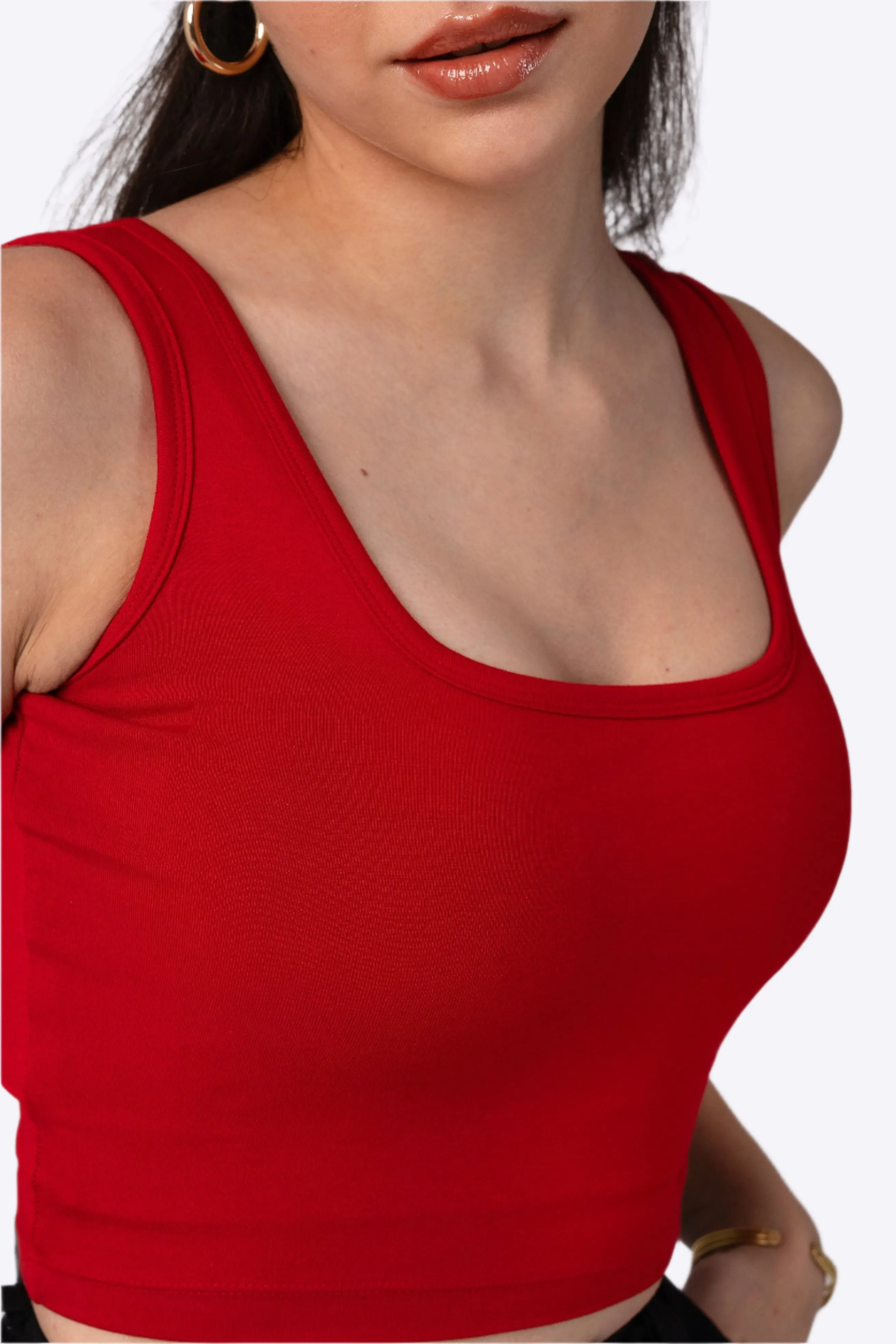 Chill & Chic: The Essential Crop Top