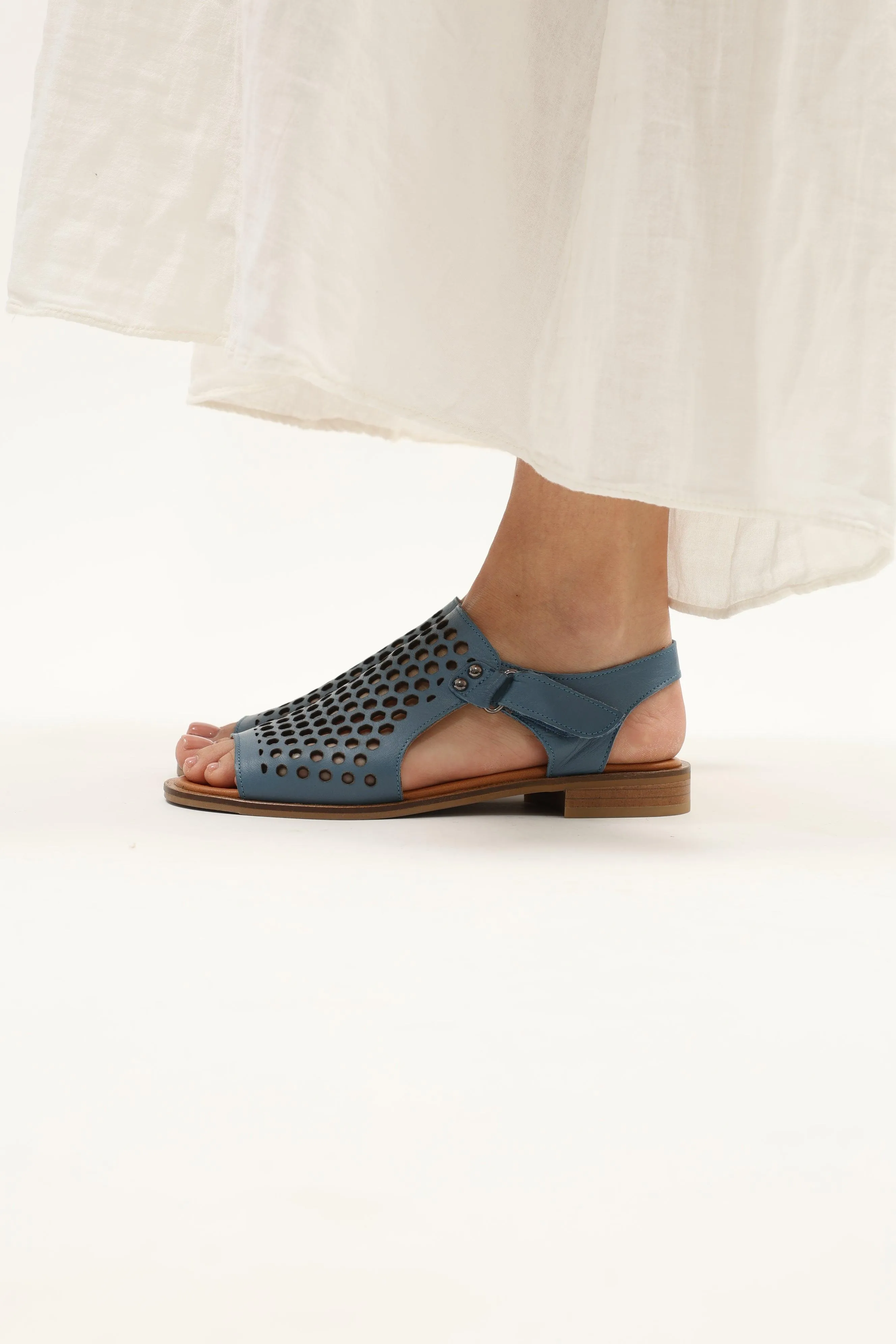 Comfelle Blue
