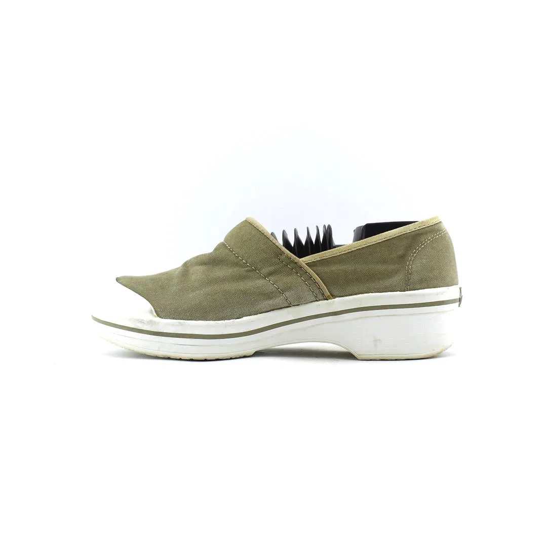 DANSKO VEGAN