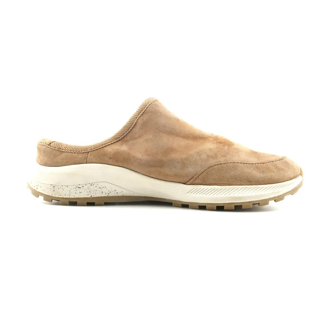 DR SCHOLLS KICK IT MULE SUEDE