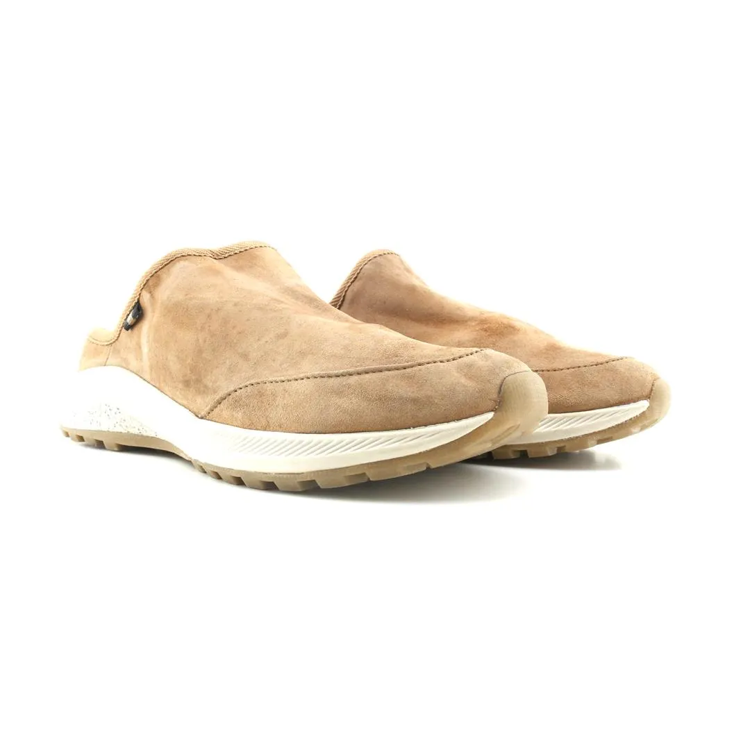 DR SCHOLLS KICK IT MULE SUEDE