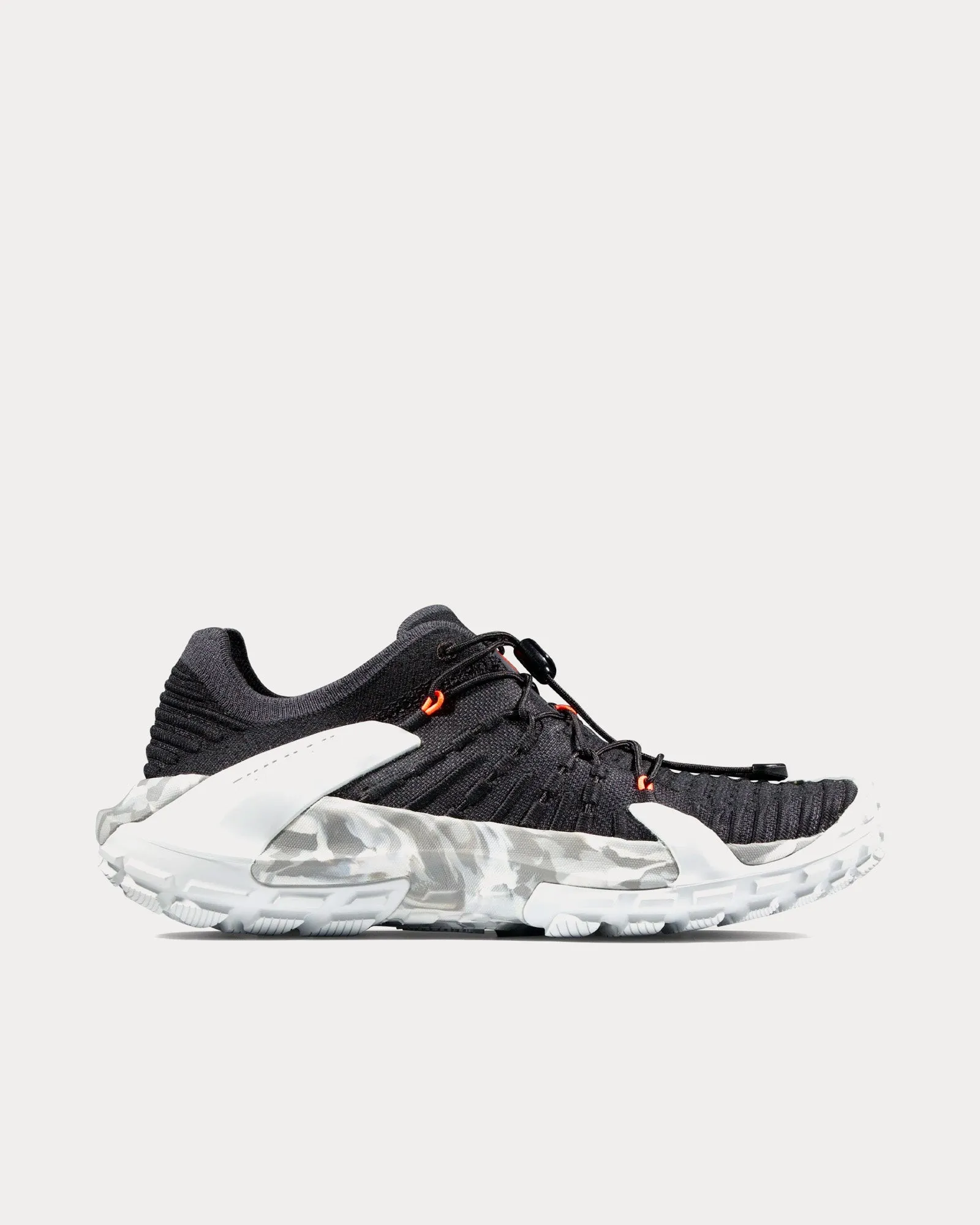 Hueco Knit II Black / Light Ice Gray Running Shoes