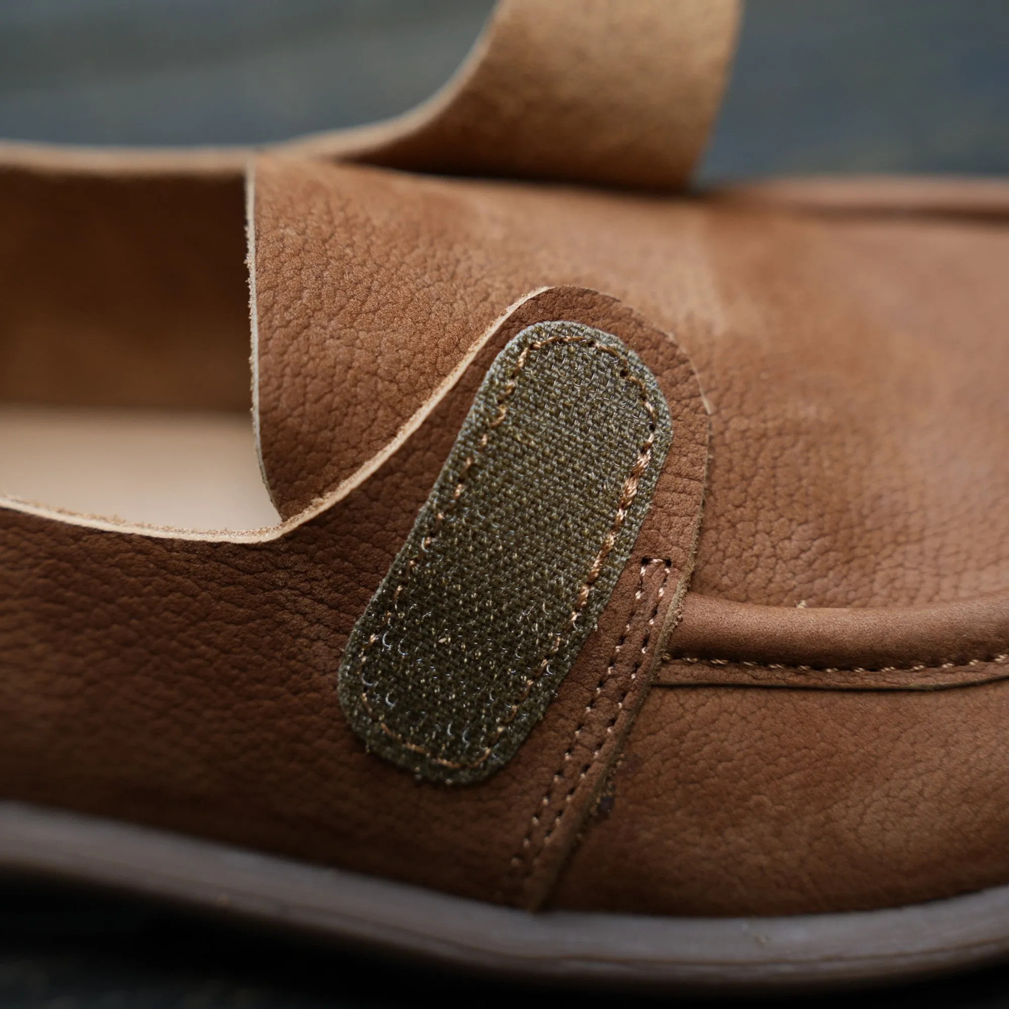 Retro Soft Leather Round Toe Slip on Loafers Touch-strap Barefoot Shoes In Brown/Grey