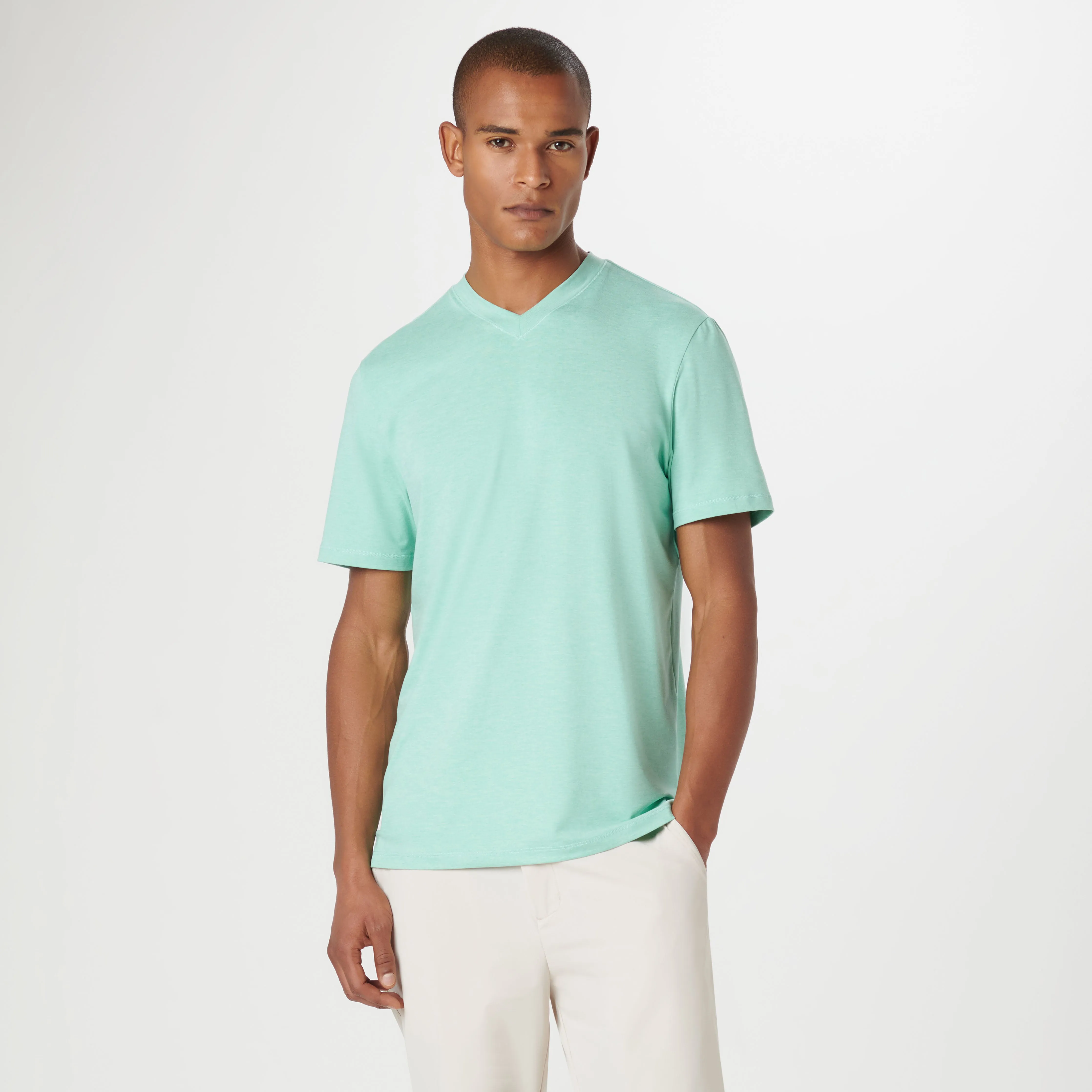 Ronan Performance V-Neck With SPF50 