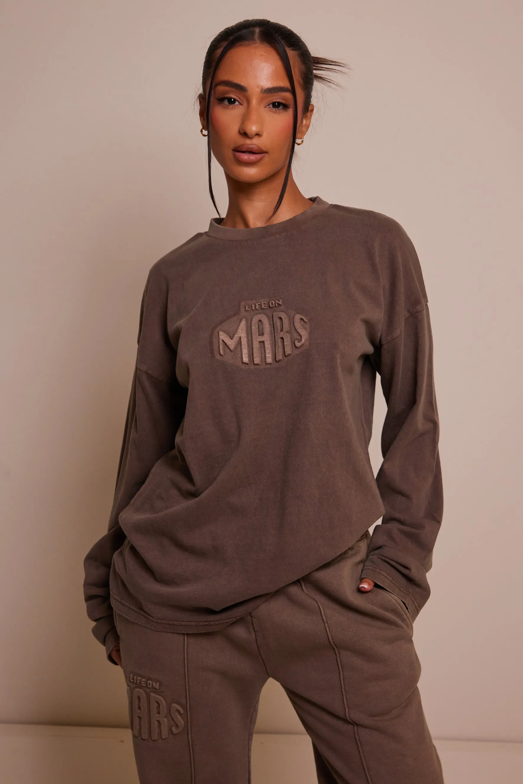 The Embossed Long Sleeve T-shirt - Chocolate Brown