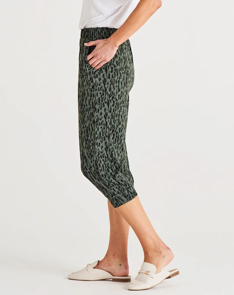 Tokyo 3/4 Pant - Abstract Print