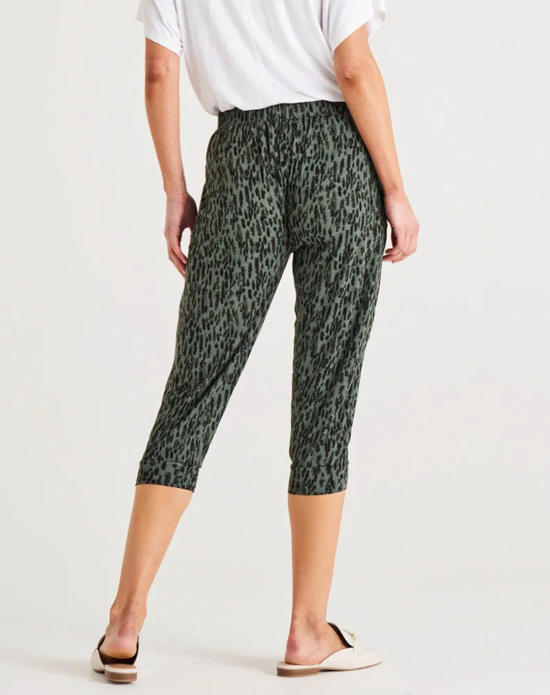 Tokyo 3/4 Pant - Abstract Print