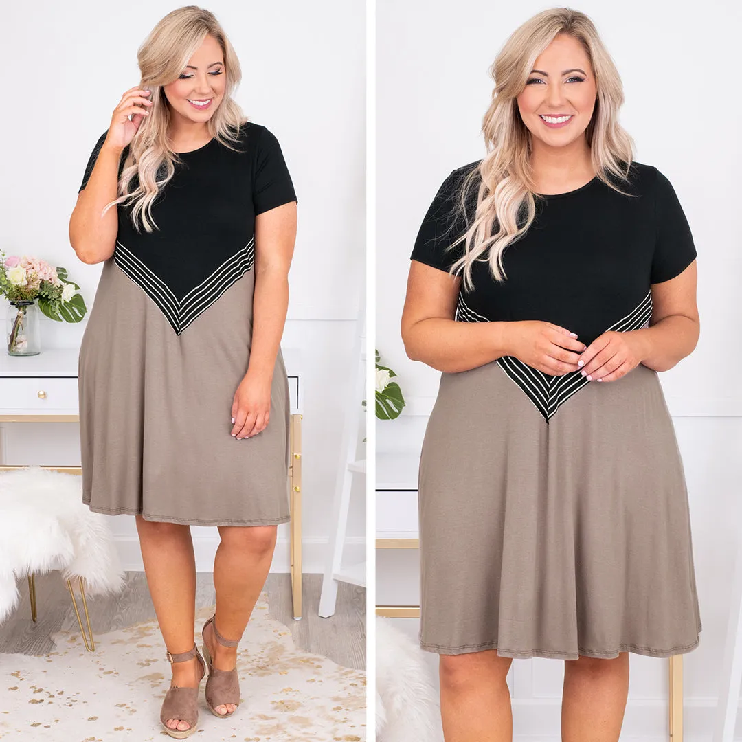 Traveling The World Dress, Black-Mocha