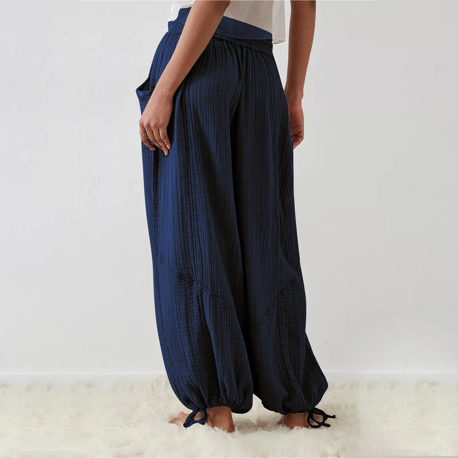 Women Casual Fashion Solid Color Textured Tied Pants with Pockets