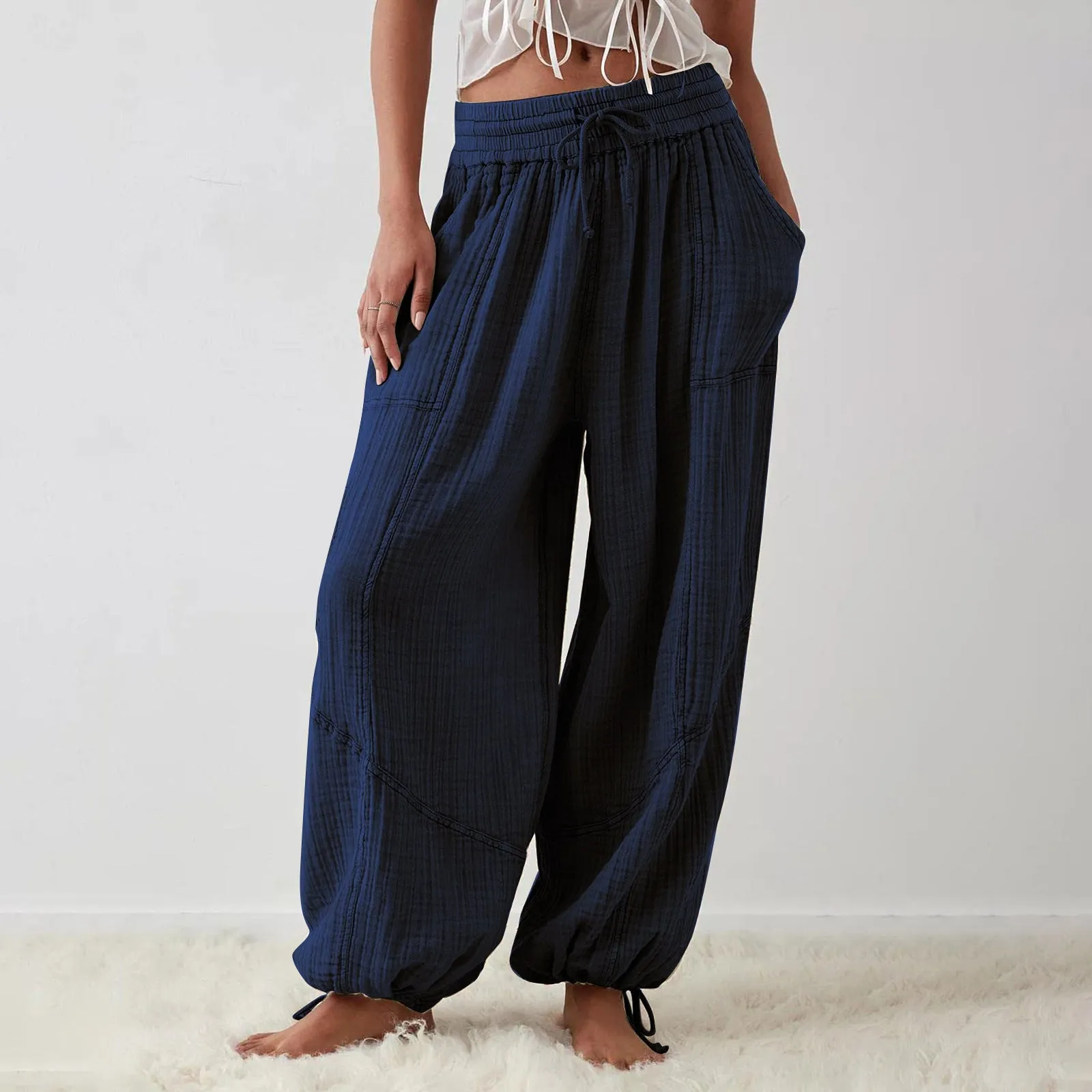 Women Casual Fashion Solid Color Textured Tied Pants with Pockets