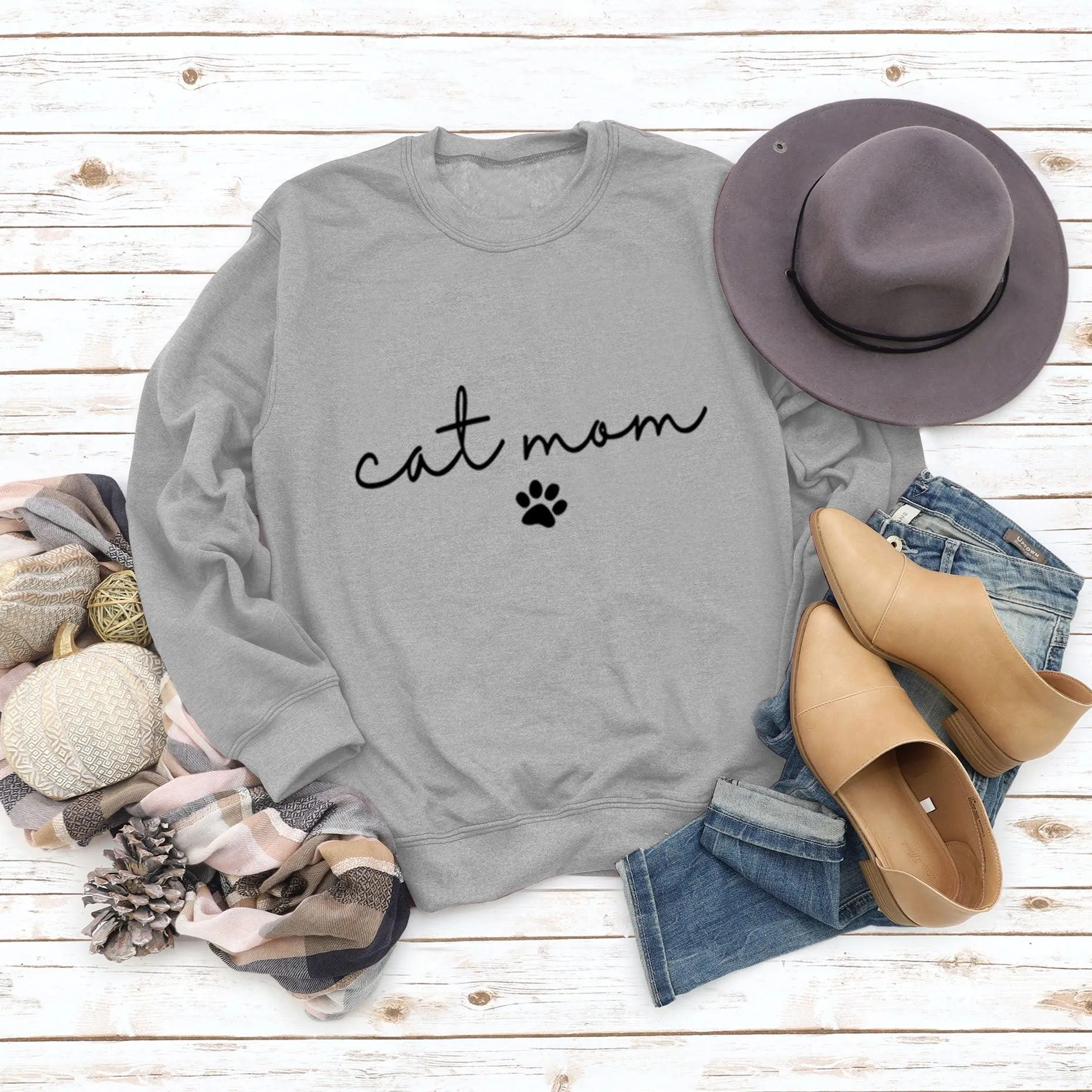 Women's Letters Casual Fashion Long Sleeved Sweater