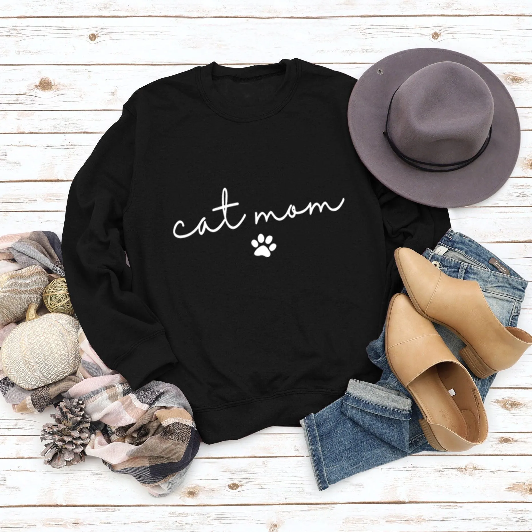 Women's Letters Casual Fashion Long Sleeved Sweater